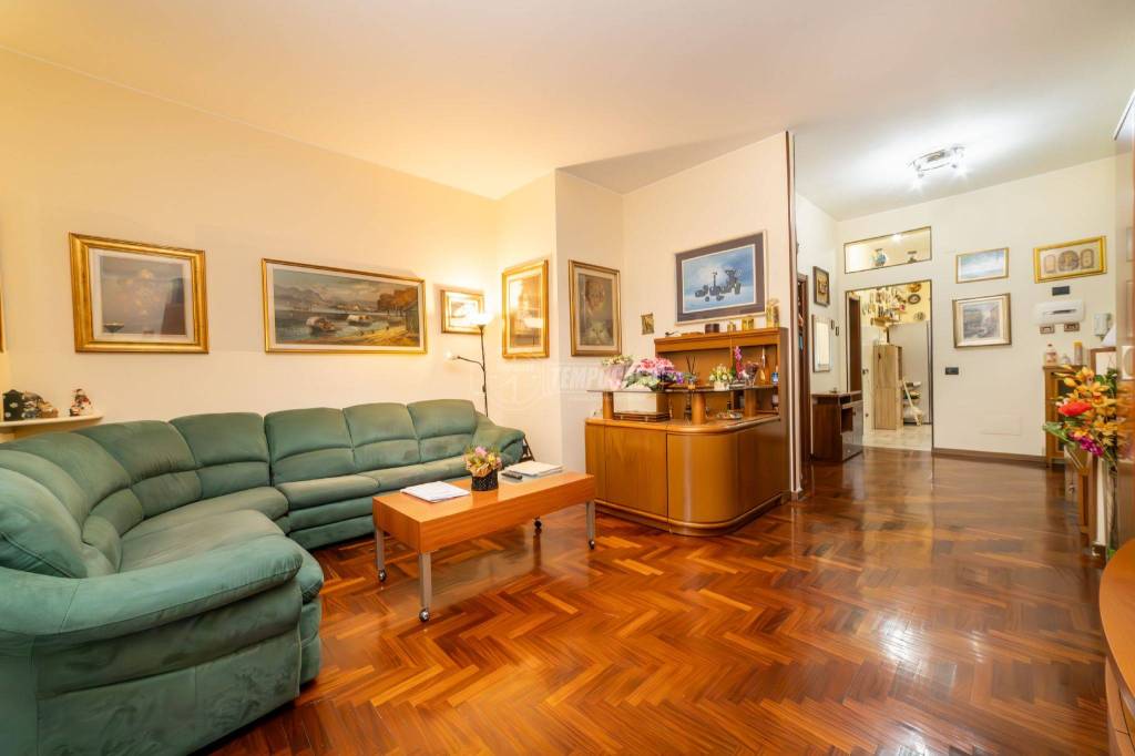 Appartamento in vendita a Cassina de' Pecchi via Trento