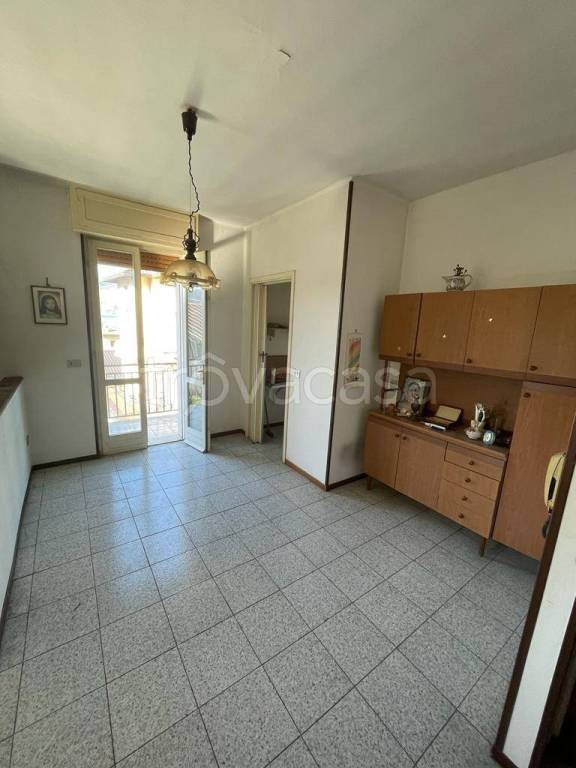 Appartamento in vendita a Marone via borgo nuovo, 36