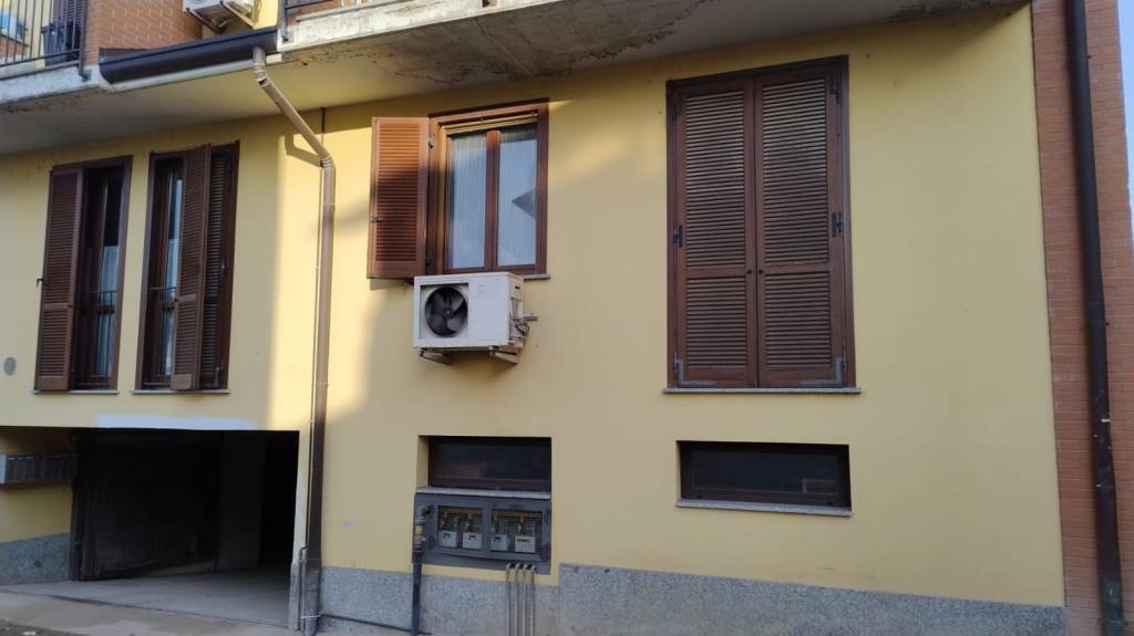 Appartamento in vendita a Motta Visconti via Sant'Anna, 13