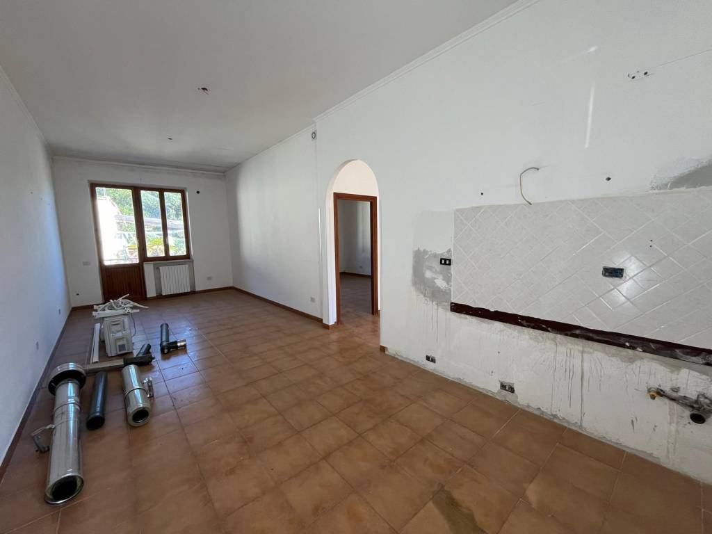 Appartamento in vendita a Rignano Flaminio via Roma, 14