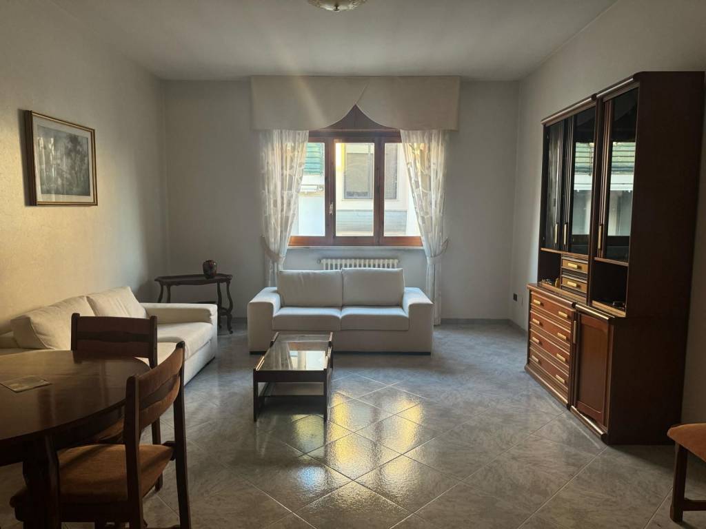 Appartamento in vendita a Polignano a Mare via Paolo Dorsi