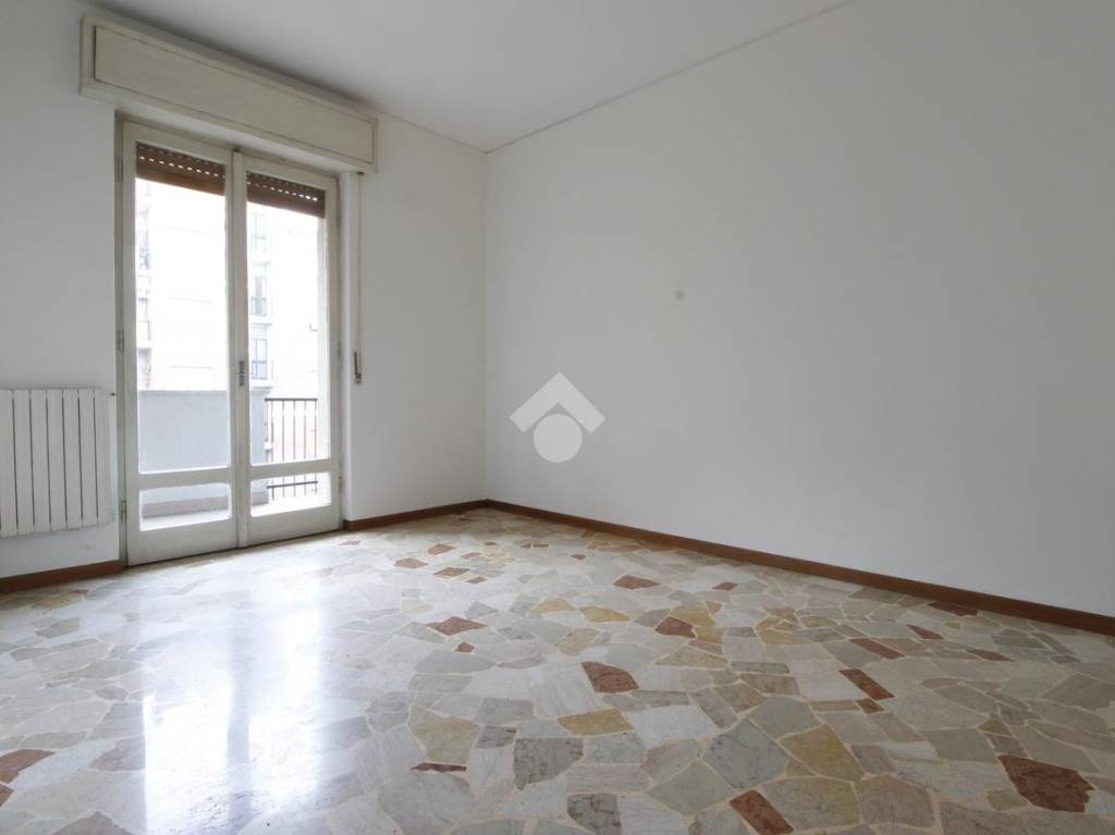 Appartamento in vendita a Cerro Maggiore via Filippo Turati, 19