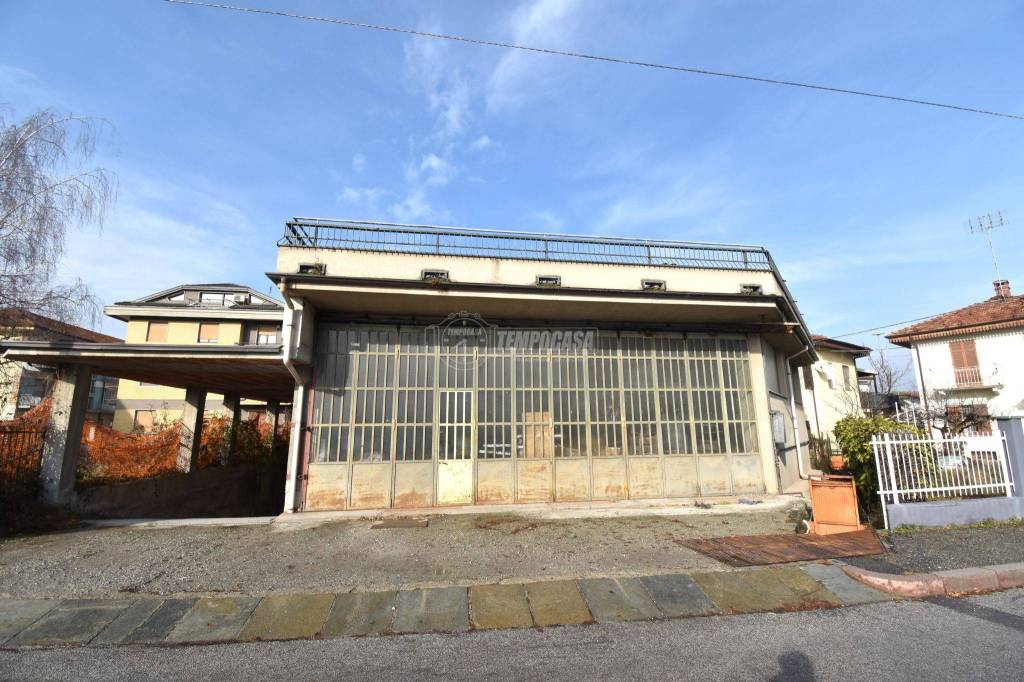 Garage in vendita a Cuneo