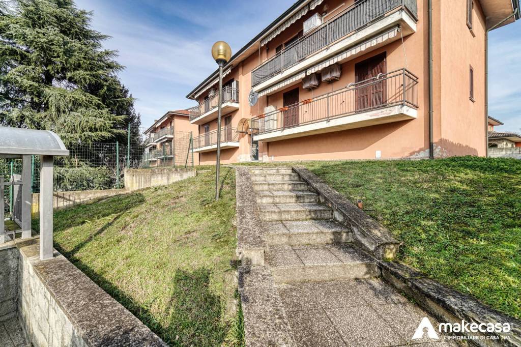 Appartamento in vendita a San Zenone al Lambro via Salerano, 1