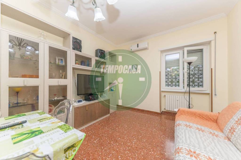 Appartamento in vendita a Roma via Matteo Tondi