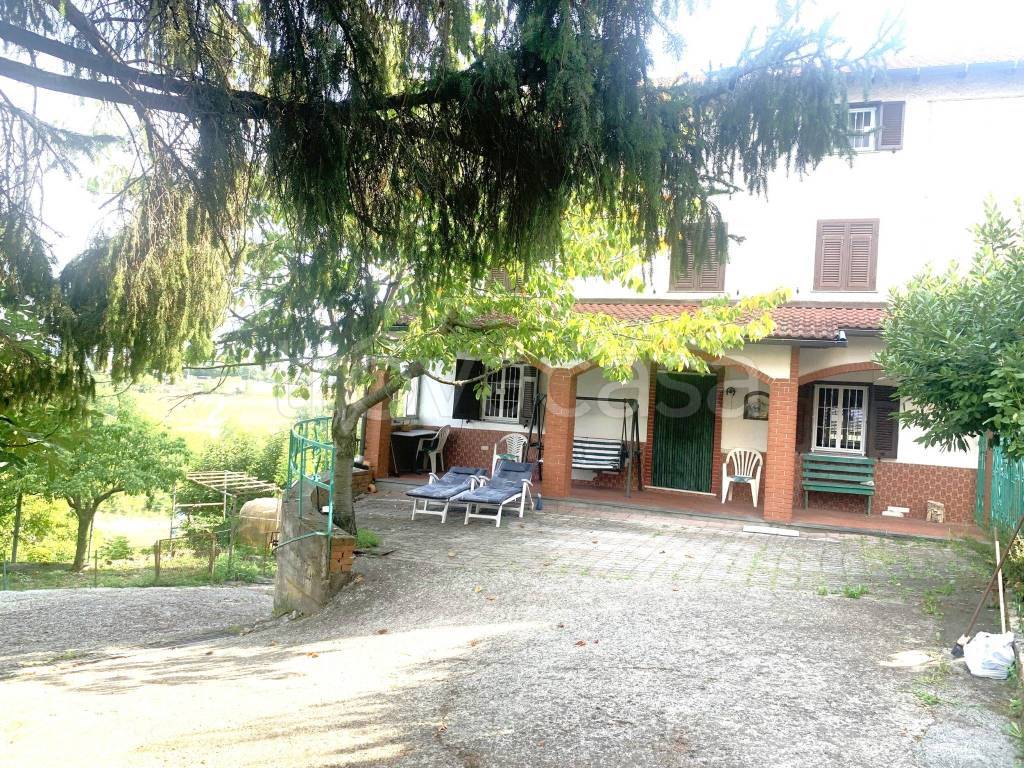 Villa in vendita a Parodi Ligure via Cadimassa
