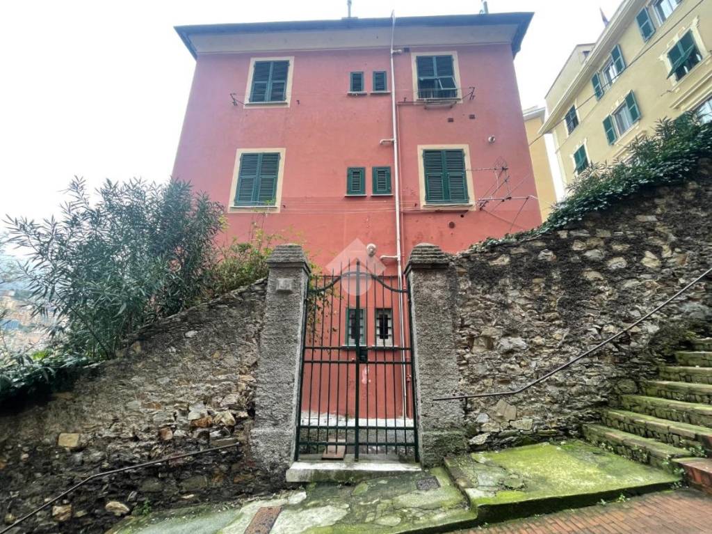 Appartamento in vendita a Genova salita dell'Orso