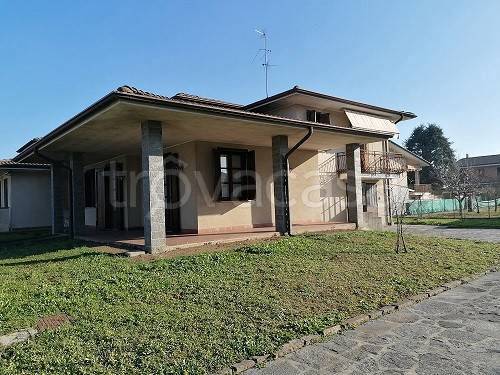 Villa Bifamiliare in vendita a Spino d'Adda via galilei, 3