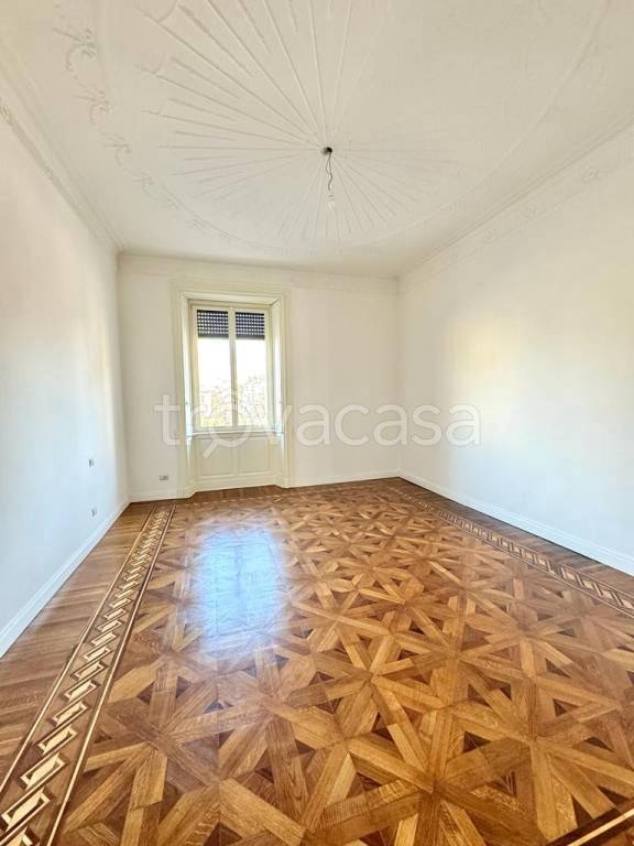 Appartamento in vendita a Milano piazza Giovanni Amendola, 3
