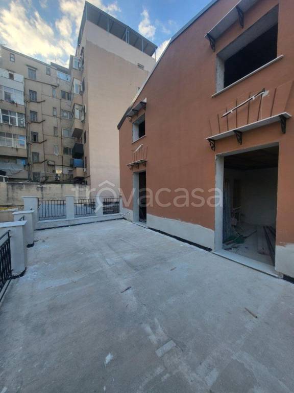 Appartamento in vendita a Palermo via Crociferi, 48