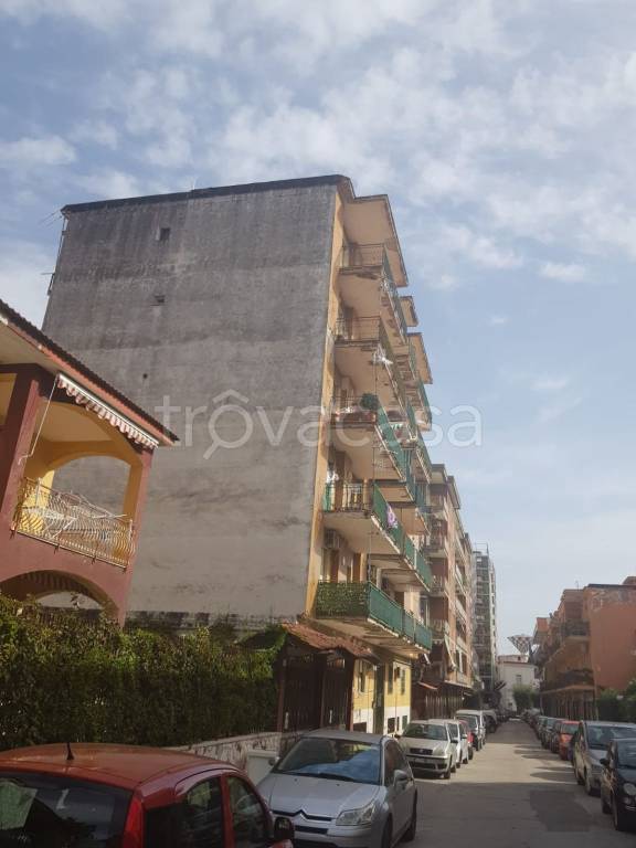 Appartamento in vendita a Melito di Napoli via Lago Trasimeno, 29