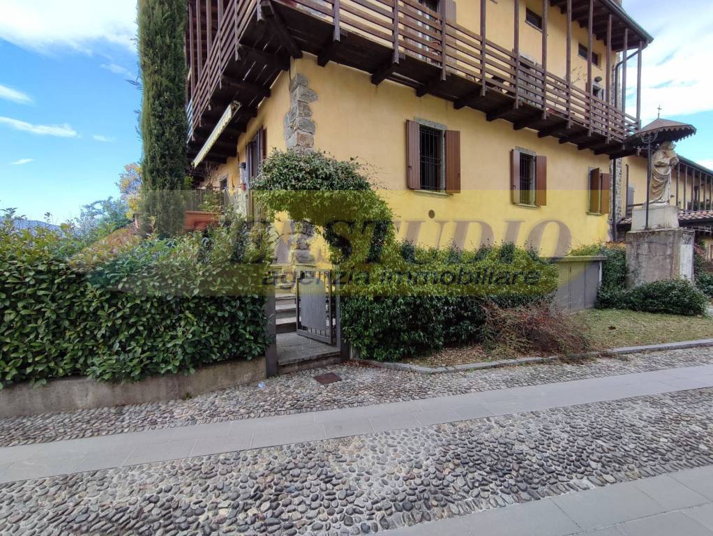 Appartamento in vendita a Pontida via San Giorgio, 63
