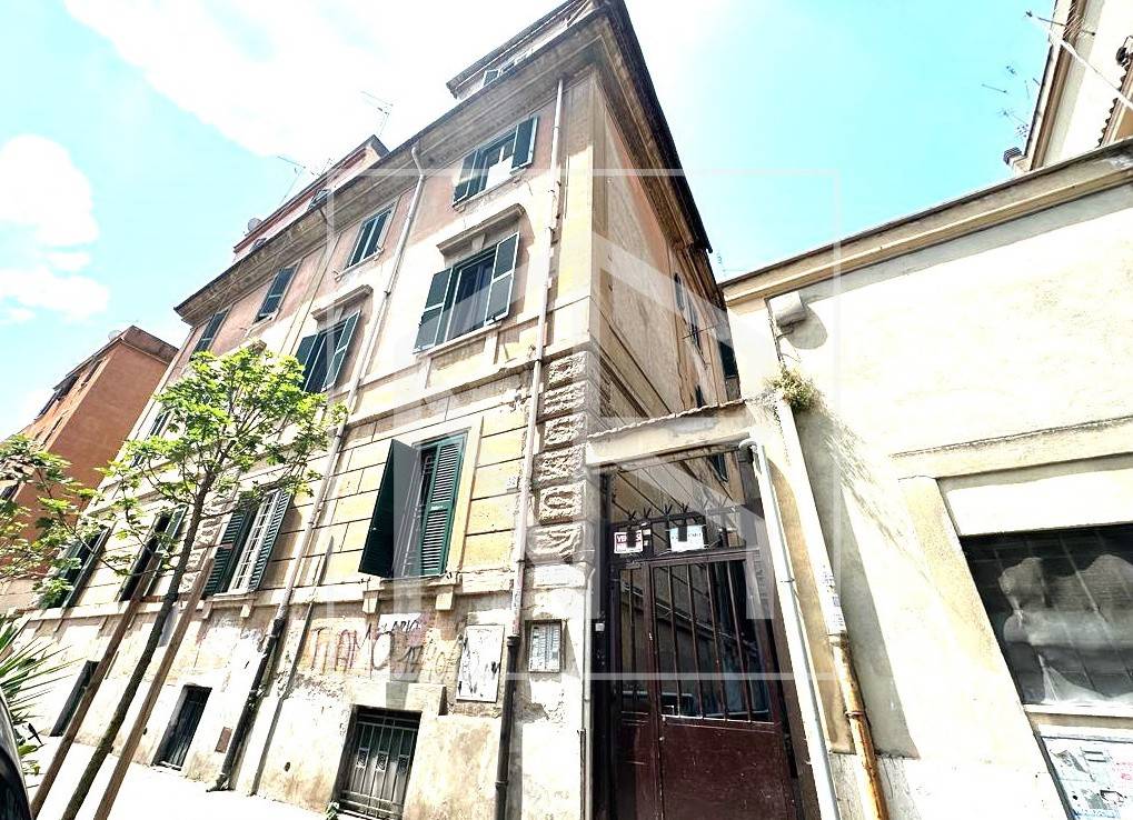 Appartamento in vendita a Roma via Giuseppe Cei, 27