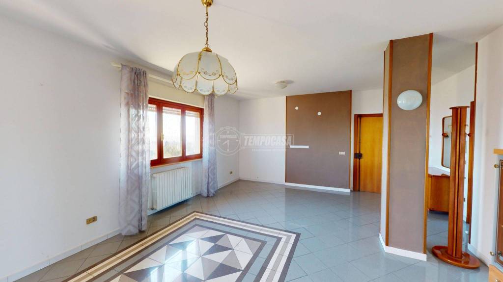 Appartamento in vendita a Fermo via Campania 27