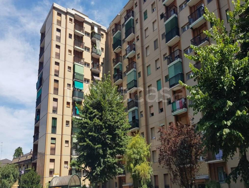 Appartamento all'asta a Corsico via Eugenio Curiel, 42