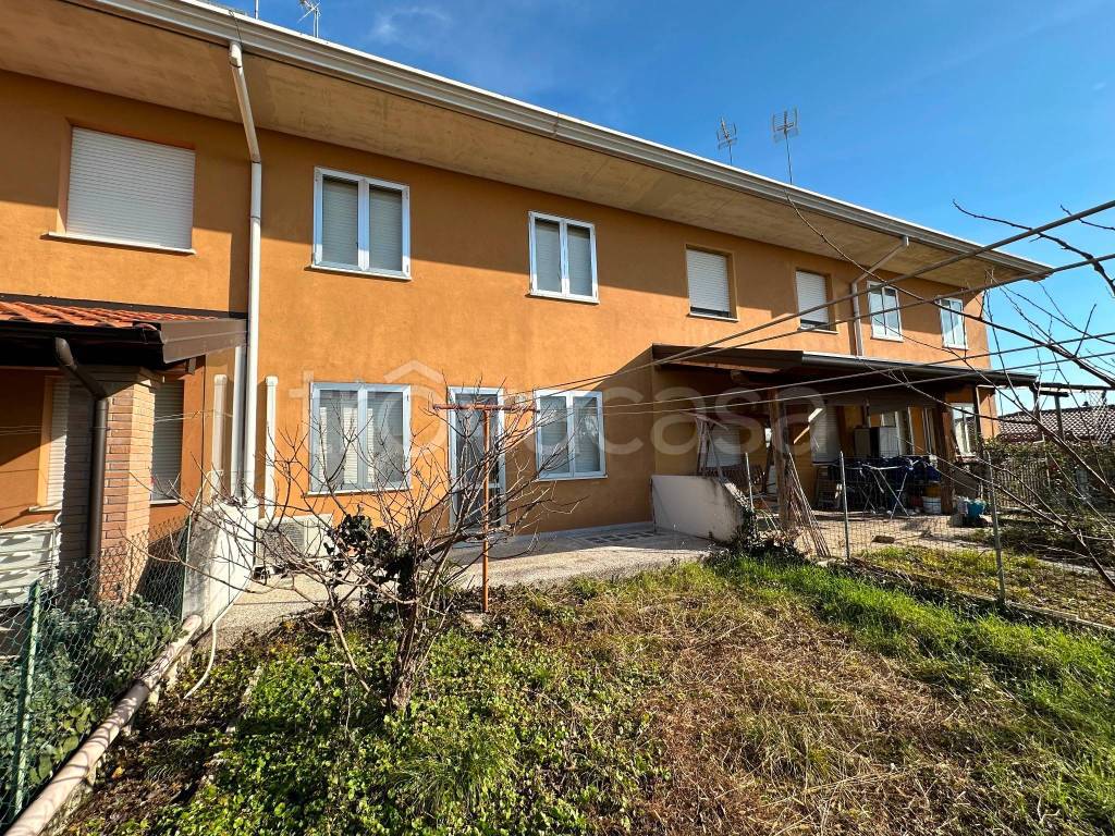 Casa Indipendente in vendita a Gonars via Vittorio Veneto, 65
