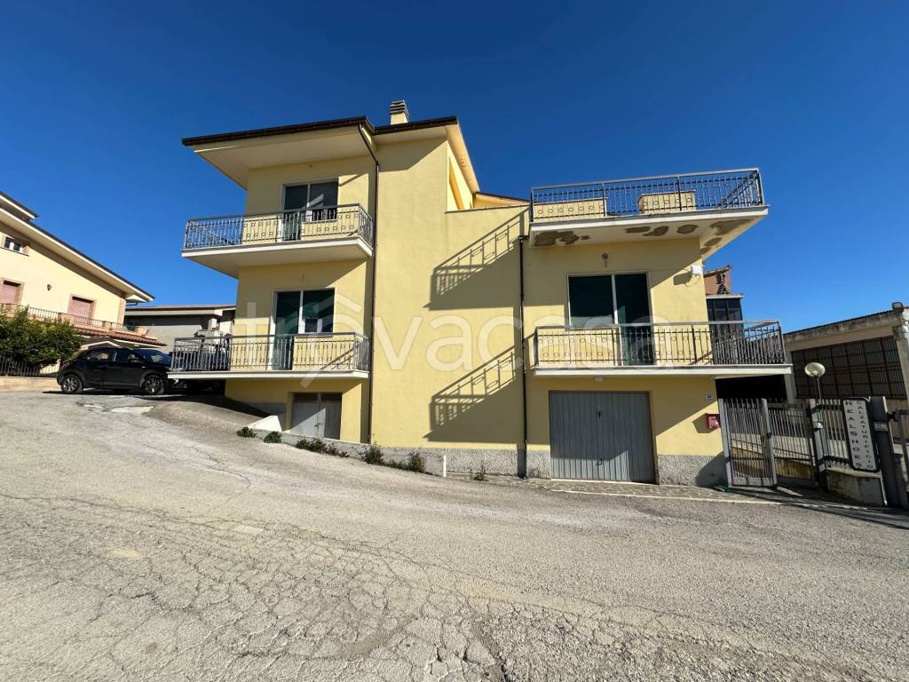 Appartamento in vendita a Teramo contrada Villa Tofo, 29