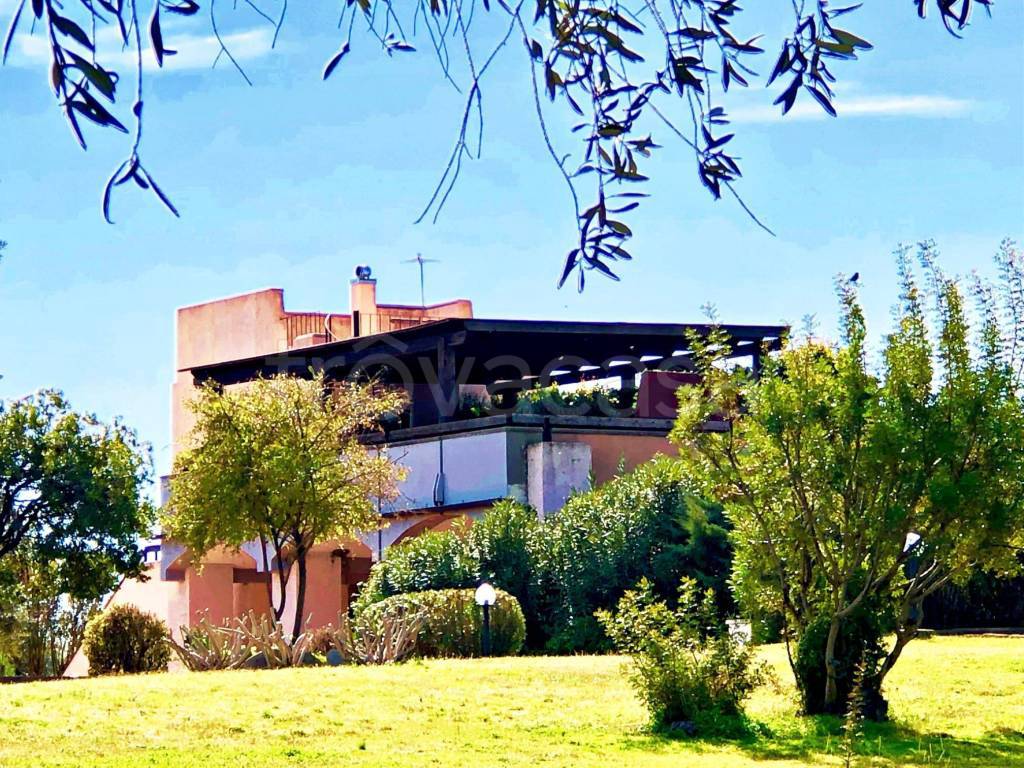 Villa in in vendita da privato a Pula località Is Molas