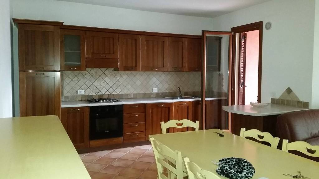 Appartamento in vendita a Olbia via Goceano, 26