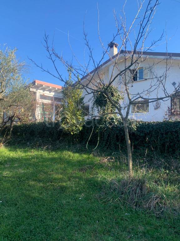 Villa in in vendita da privato a Zagarolo via Santa Maria in Fronte, 40
