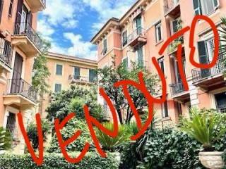 Appartamento in vendita a Roma via Capodistria