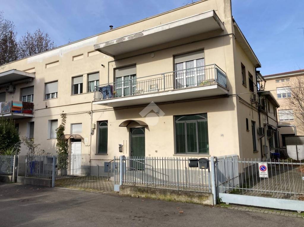 Appartamento in vendita a Parma via angelo balestra, 4