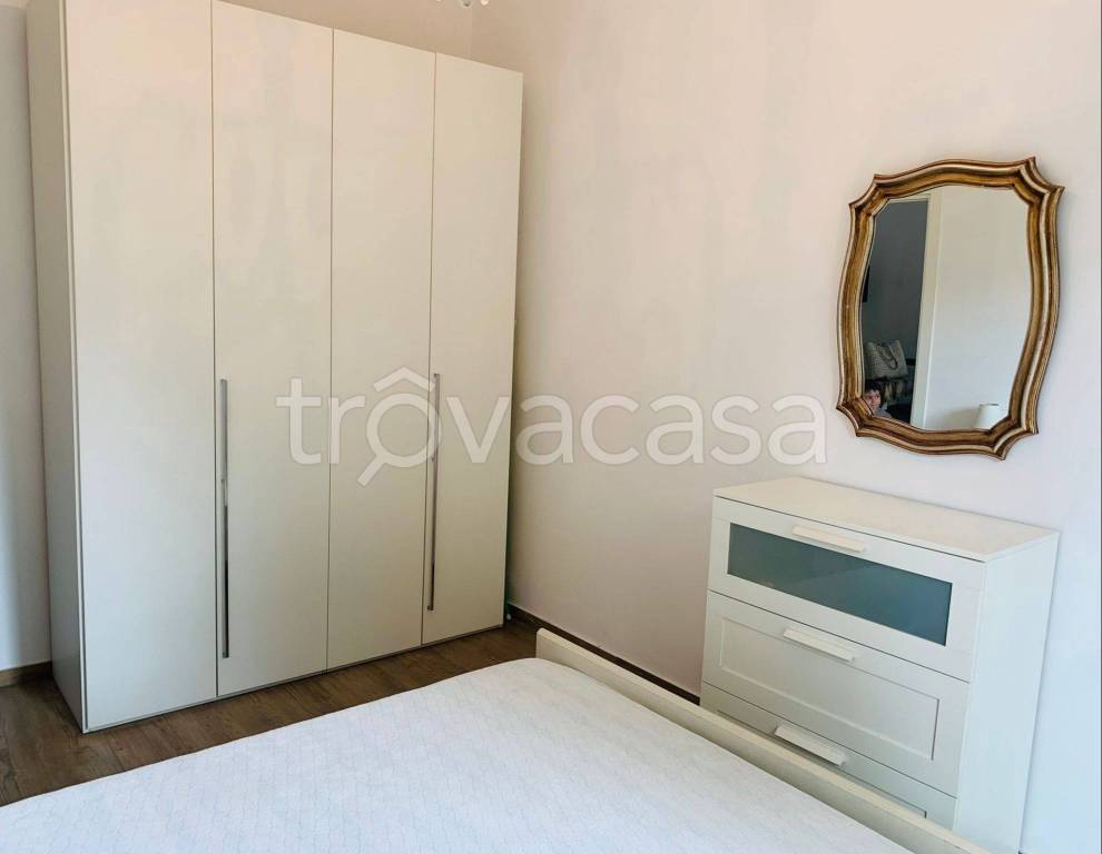 Appartamento in in affitto da privato a Carrara via Comano, 41