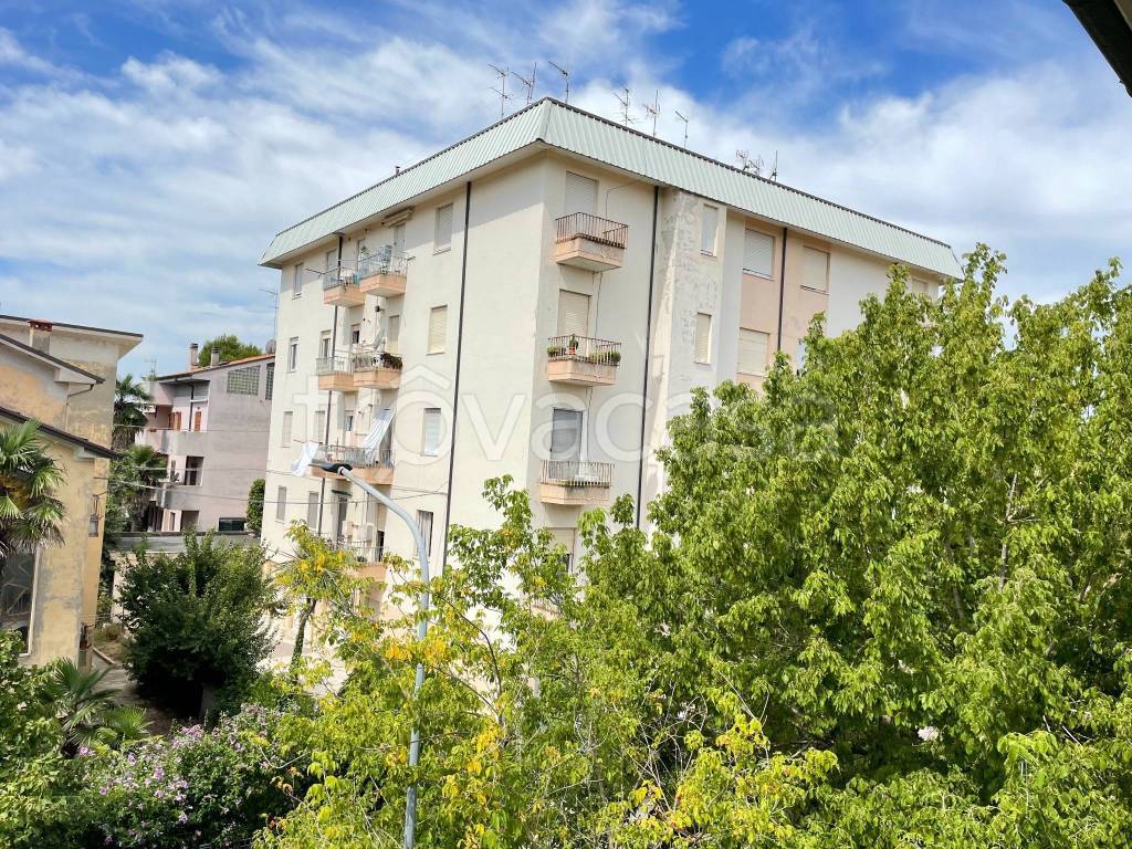 Appartamento in vendita a Senigallia via Gaetano Feltrini, 4