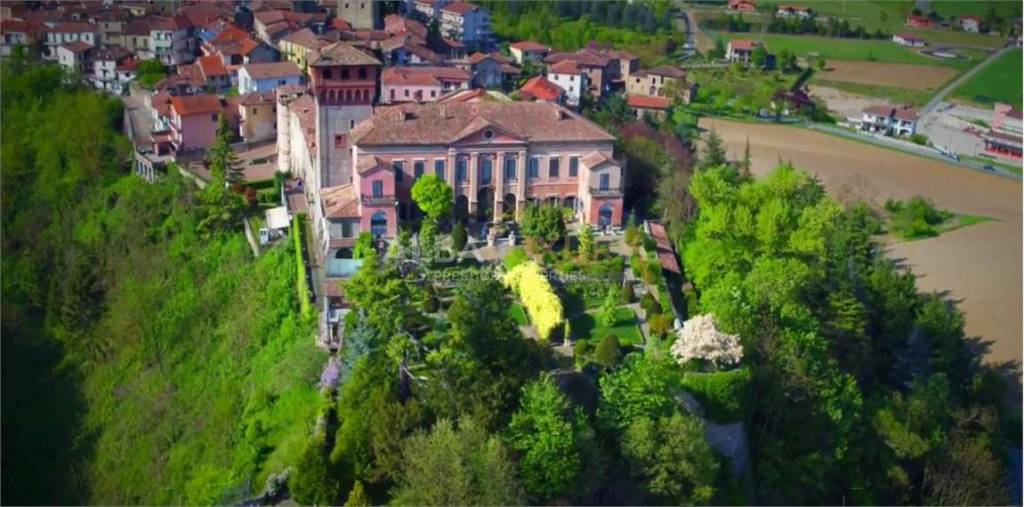Villa in vendita a Bubbio region s. Grato, 1