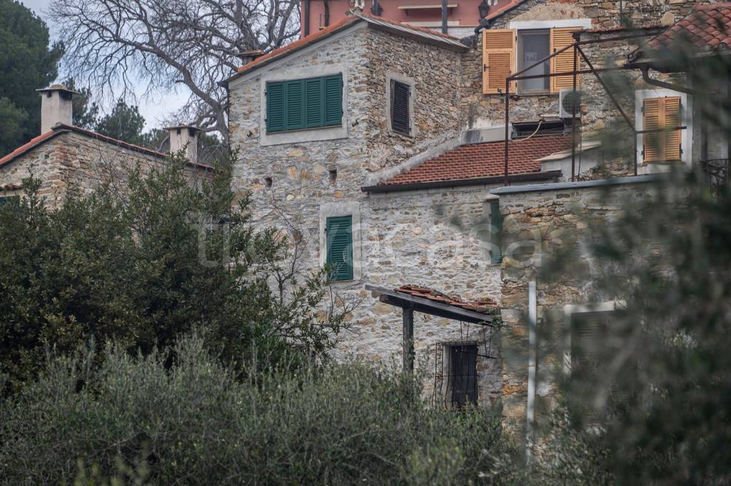 Casa Indipendente in in vendita da privato ad Andora località Colla Micheri, 12