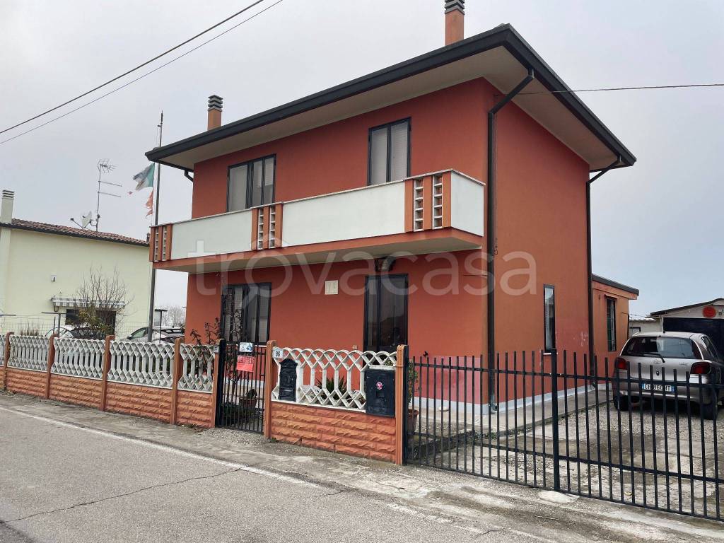 Casa Indipendente in in vendita da privato ad Arquà Polesine via Condotti, 96