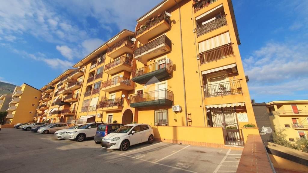 Appartamento in vendita a Monreale via Ponte Parco, 1