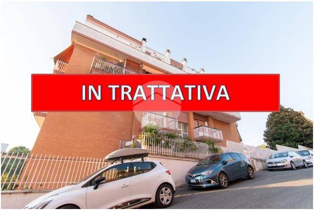 Appartamento in vendita a Roma via ezio sciamanna, 98