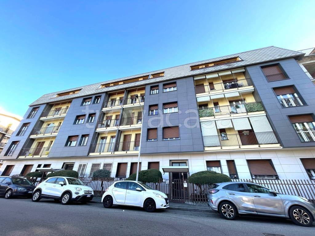 Appartamento in vendita a Legnano via Aurelio Robino, 36