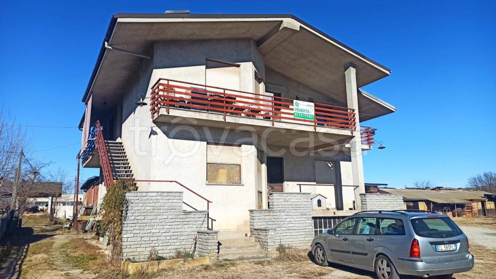 Casa Indipendente in vendita a Farigliano località Pian Mezzano