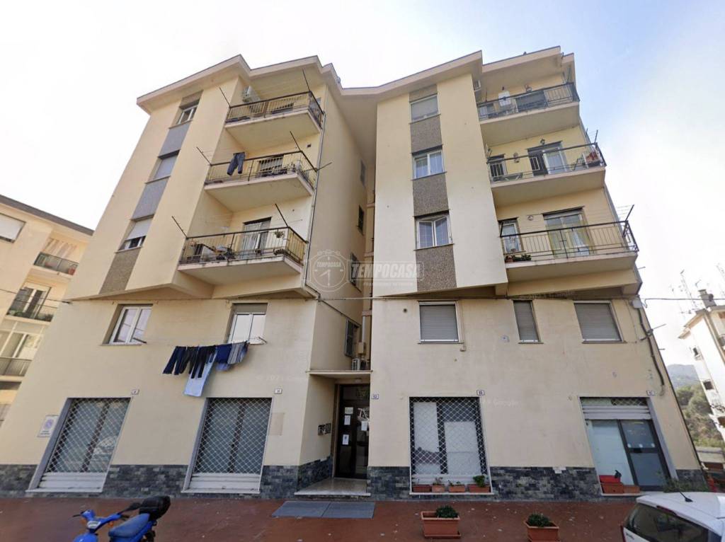 Appartamento in vendita a Savona via Giuseppe Barbiani 13