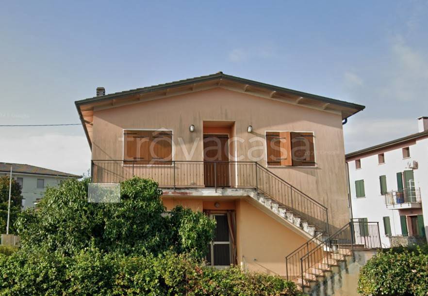 Appartamento all'asta a Bagnolo San Vito via Romana Zuccona, 53