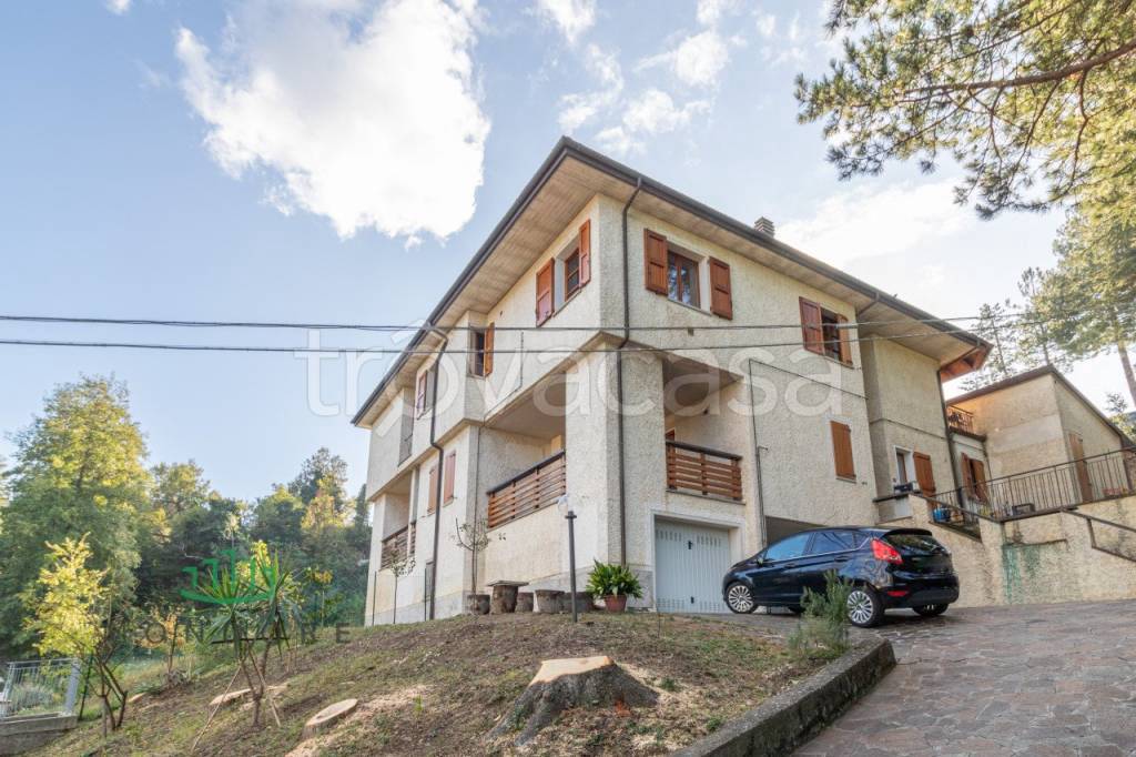 Appartamento in vendita a Monzuno via Cesare Pavese