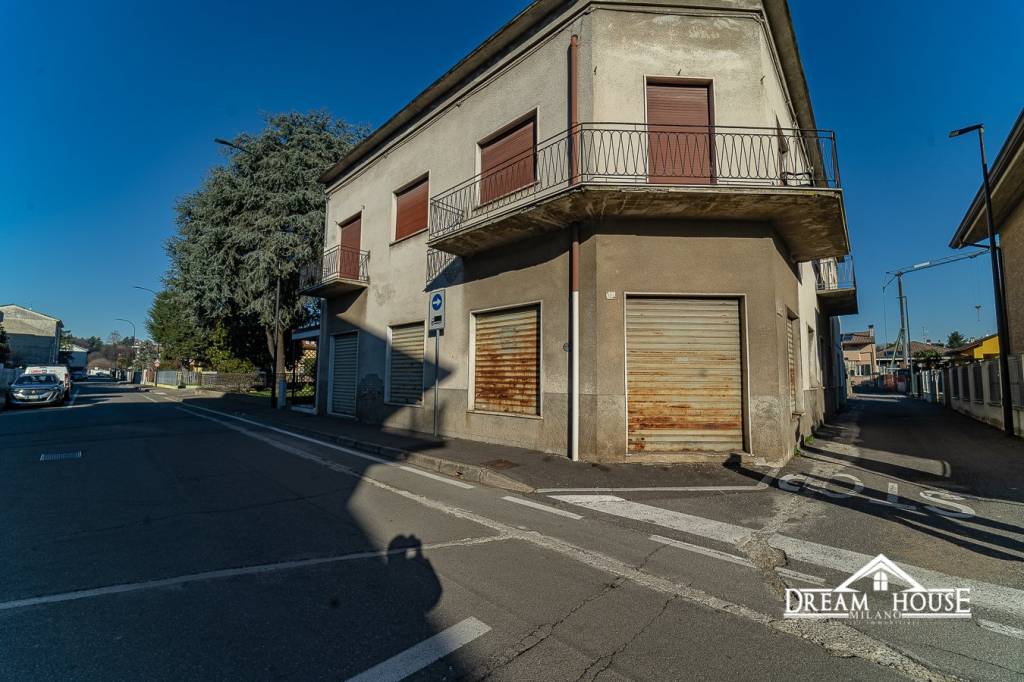 Appartamento in vendita a Limbiate via Ludovico Settala, 1