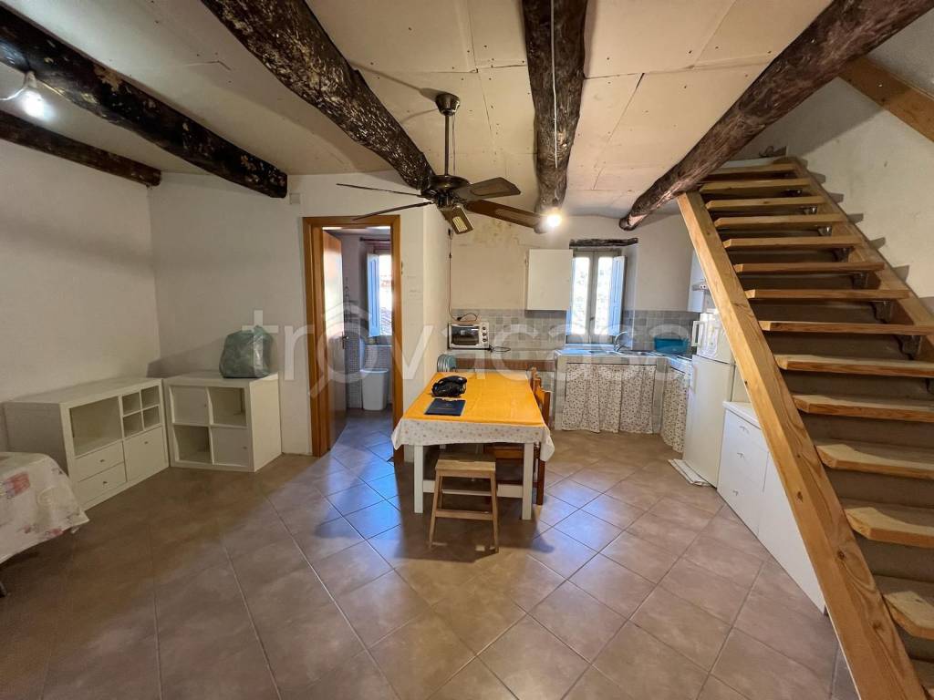 Casa Indipendente in vendita a Vibonati via Appennino, 10