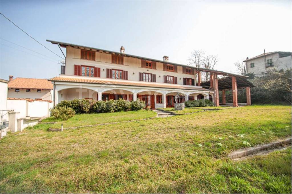Villa Bifamiliare in vendita a Foglizzo