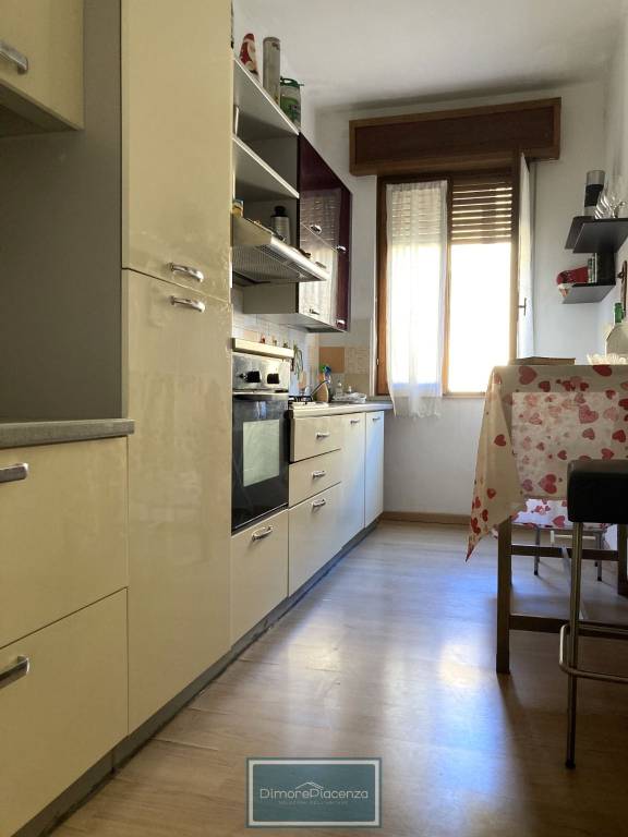 Appartamento in vendita a Castell'Arquato via Enrico Fermi