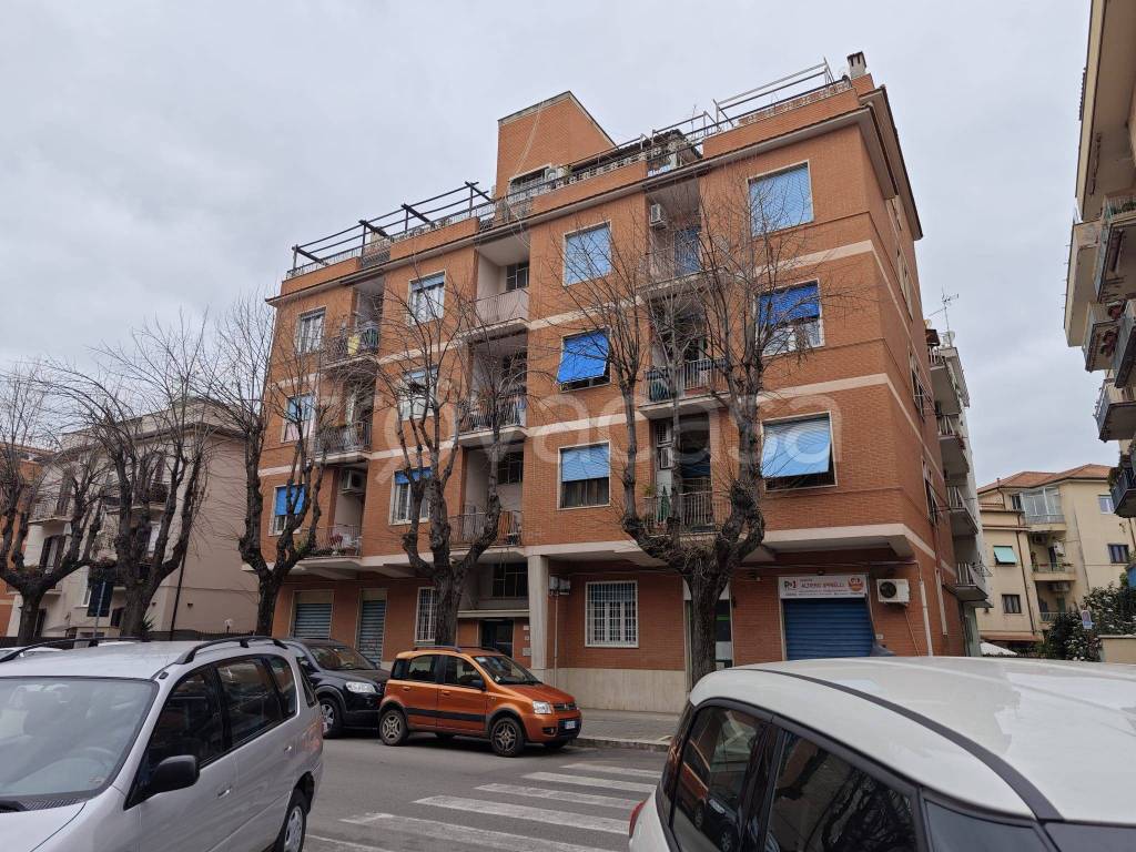 Appartamento in vendita a Ciampino via 2 Giugno