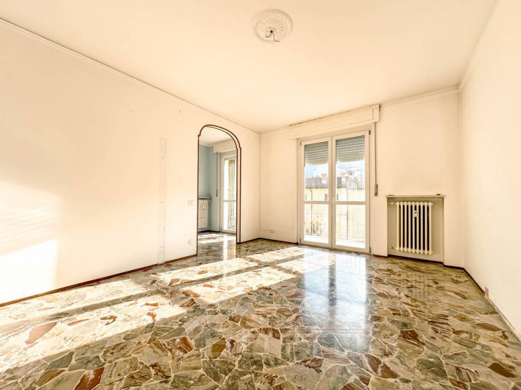 Appartamento in vendita a Borgosesia via XX Settembre 33