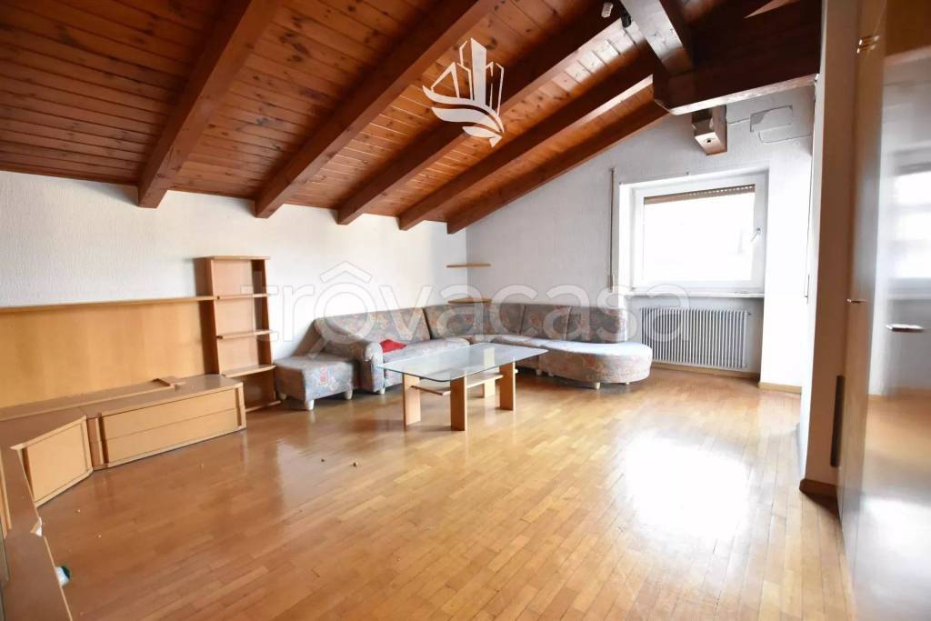 Appartamento in vendita a Bronzolo via Aquila Nera