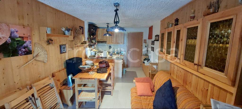 Appartamento in in vendita da privato a Cotronei villaggio Palumbo, 33