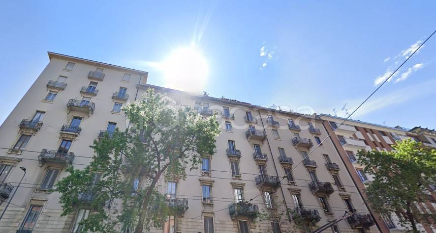 Appartamento in vendita a Milano viale Stelvio, 41