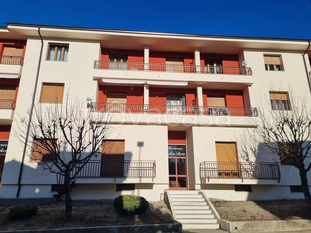 Appartamento in vendita ad Alba corso Cortemila