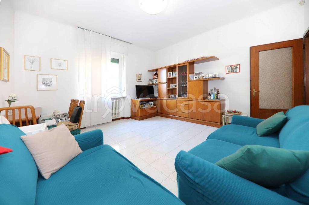 Appartamento in vendita a Bresso via Roma, 40