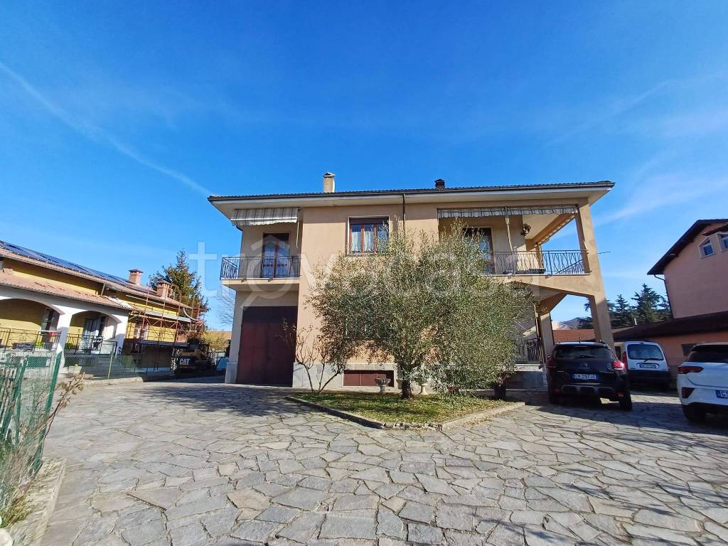 Villa Bifamiliare in vendita a Stazzano via Giuseppe Verdi, 20